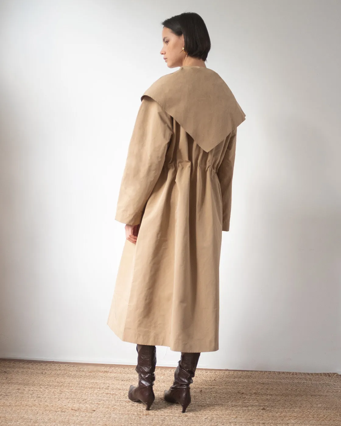 Alana Trenchcoat Taffeta Sand