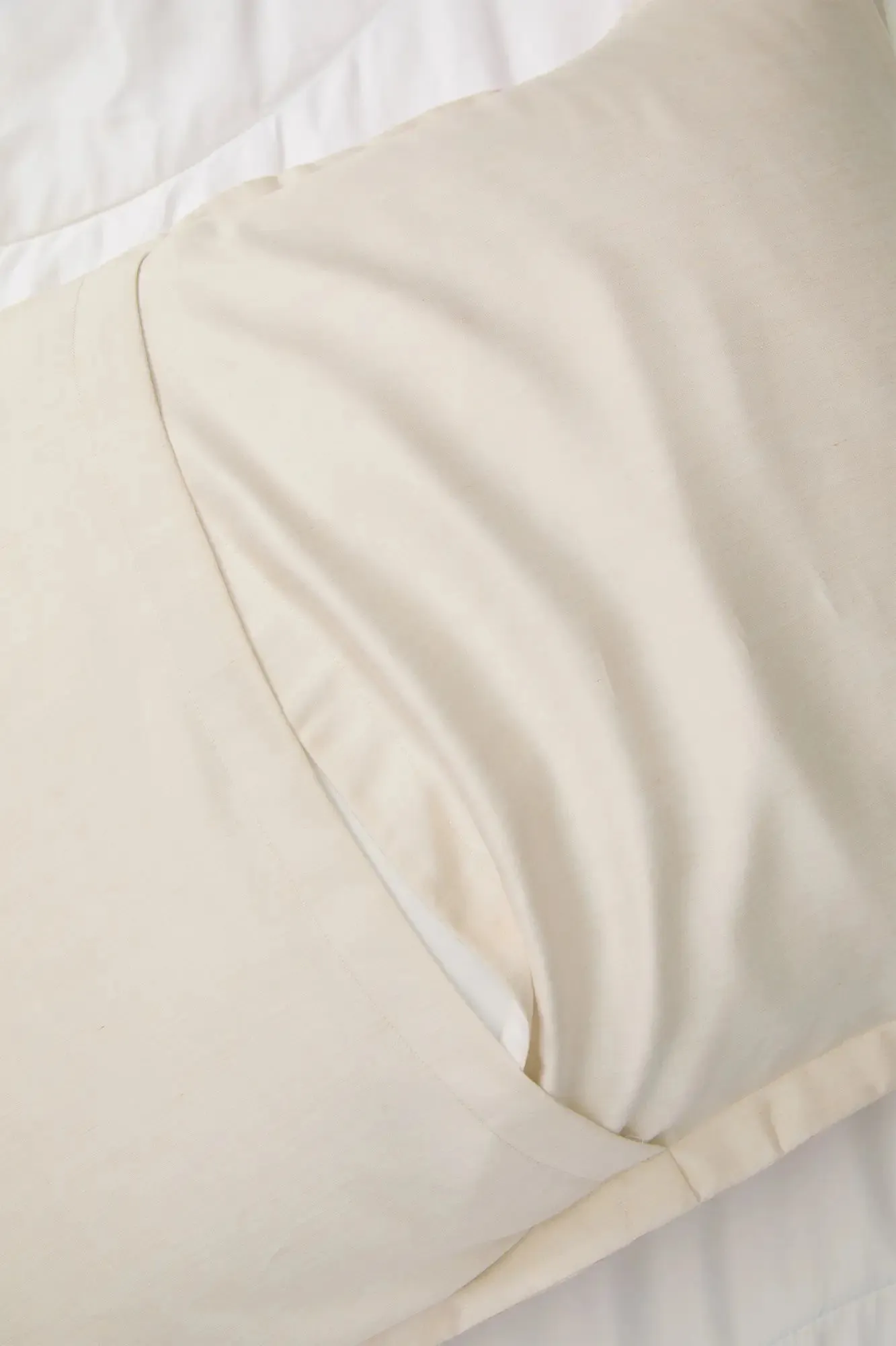 Breeze Shams