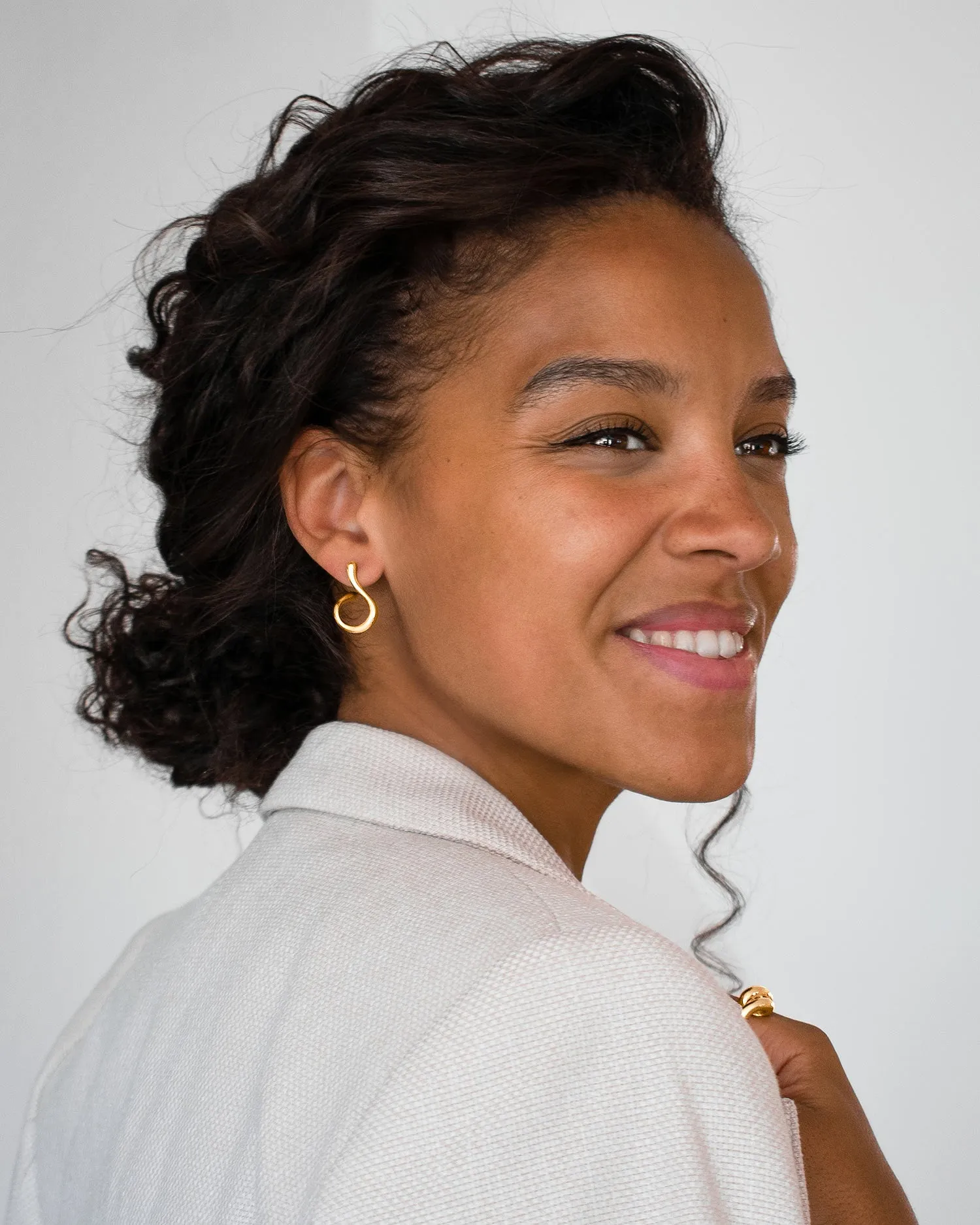 Breeze small earrings gold