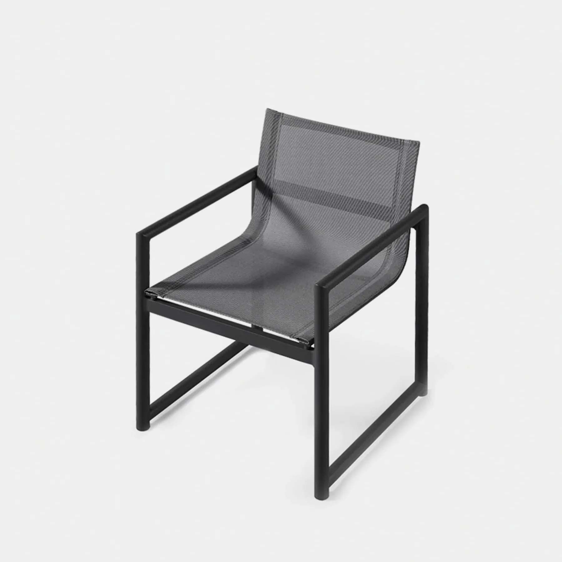 BREEZE XL DINING CHAIR