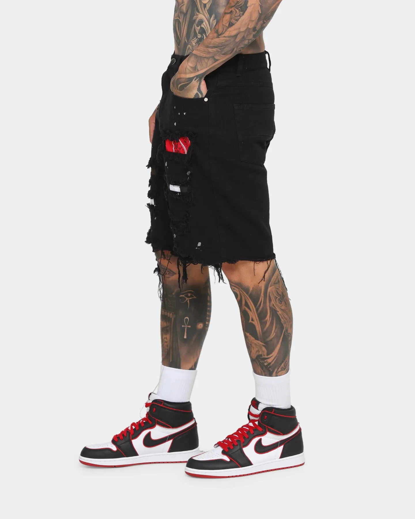 EN ES Apollo Raw Denim Shorts Washed Black