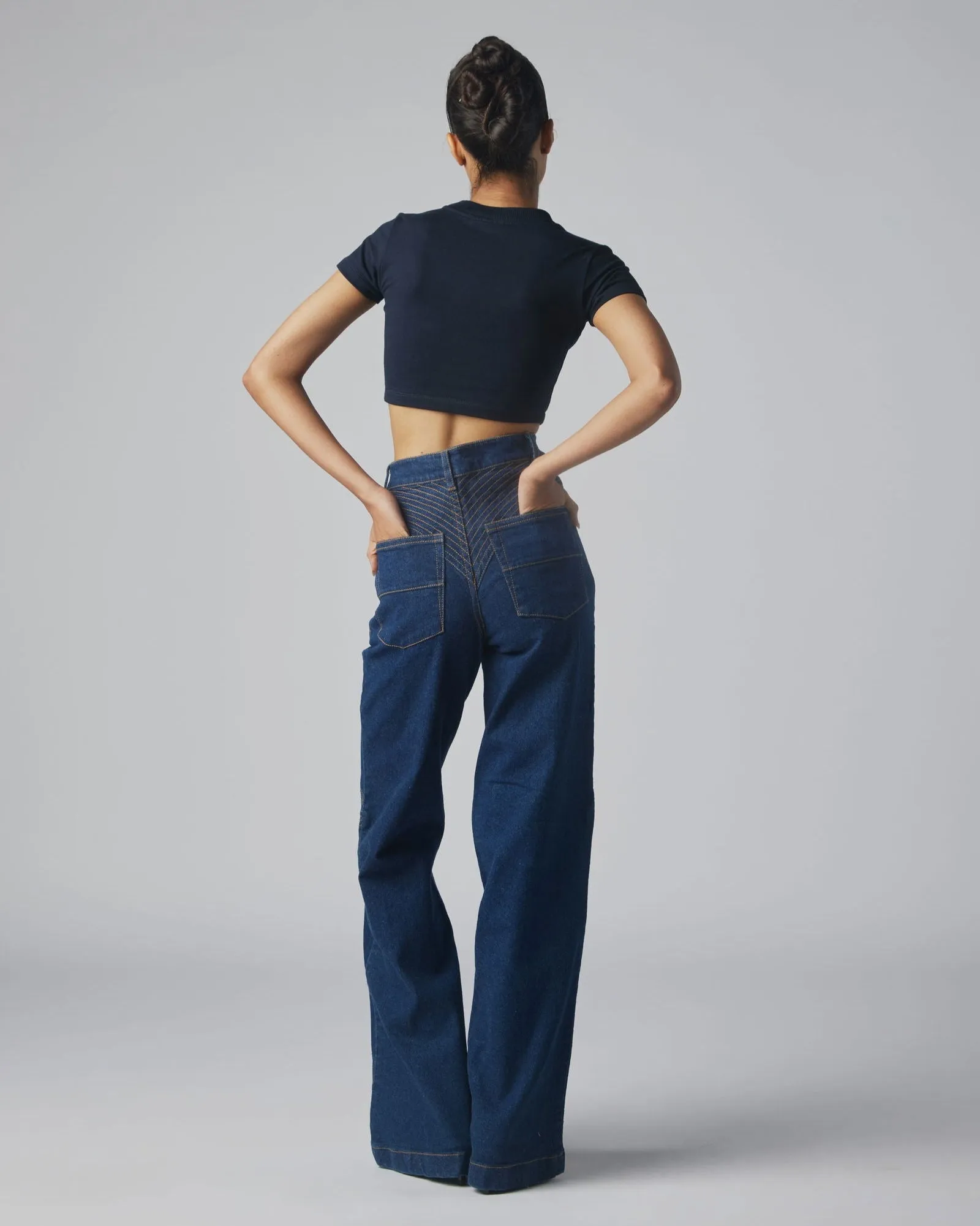 KNEE PATCH JEANS