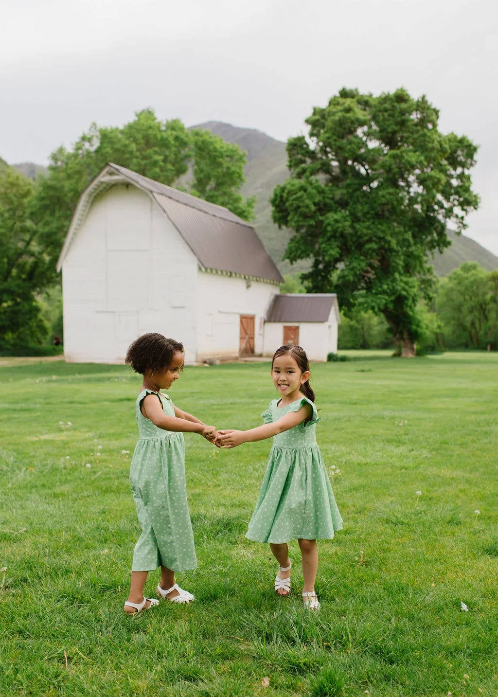 Olivia Dress in Green Daisy