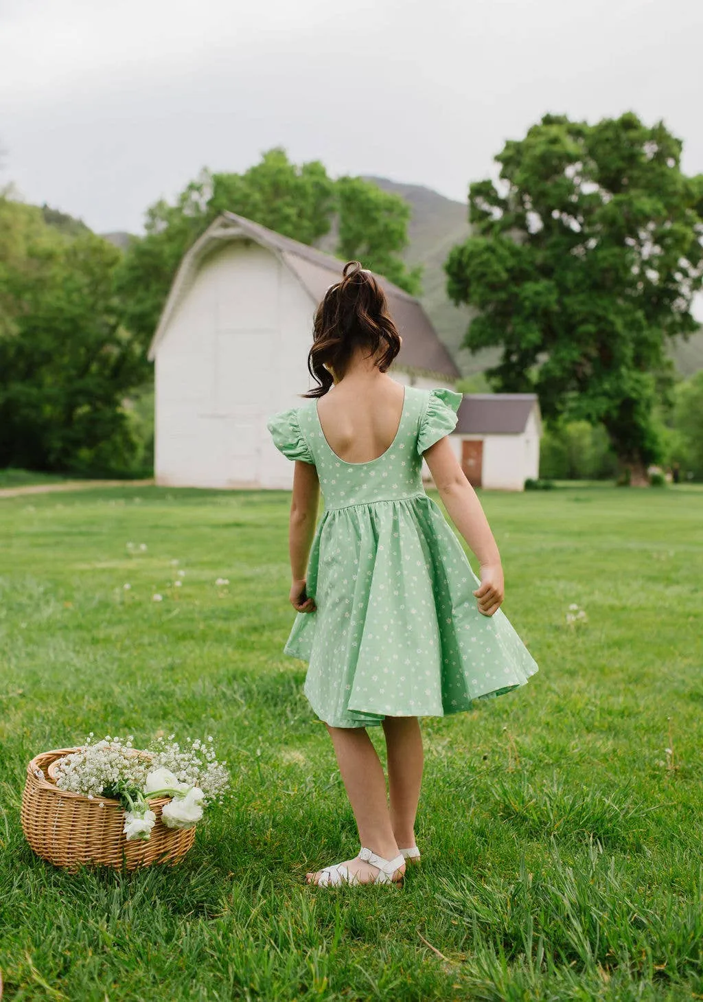 Olivia Dress in Green Daisy