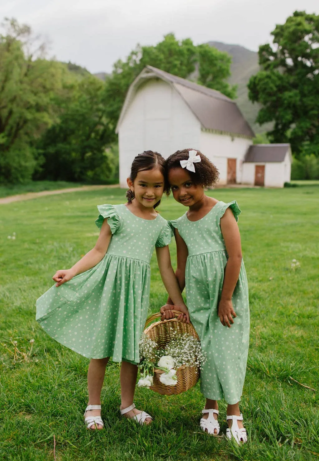 Olivia Dress in Green Daisy