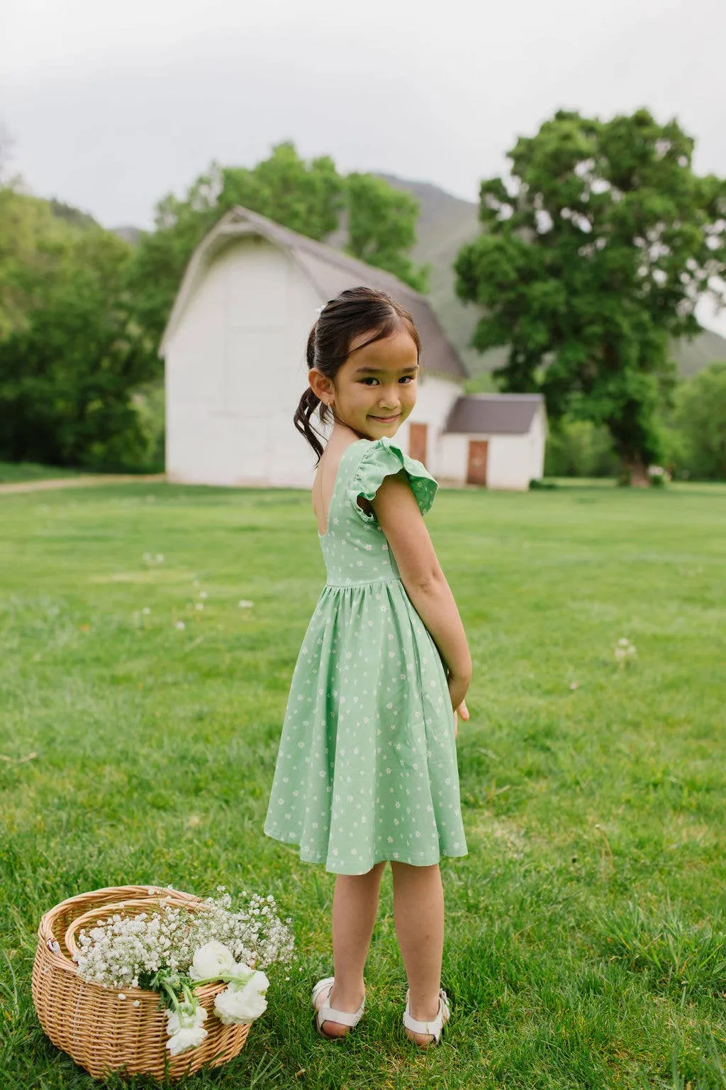 Olivia Dress in Green Daisy