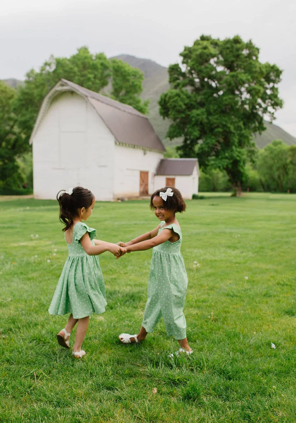Olivia Dress in Green Daisy