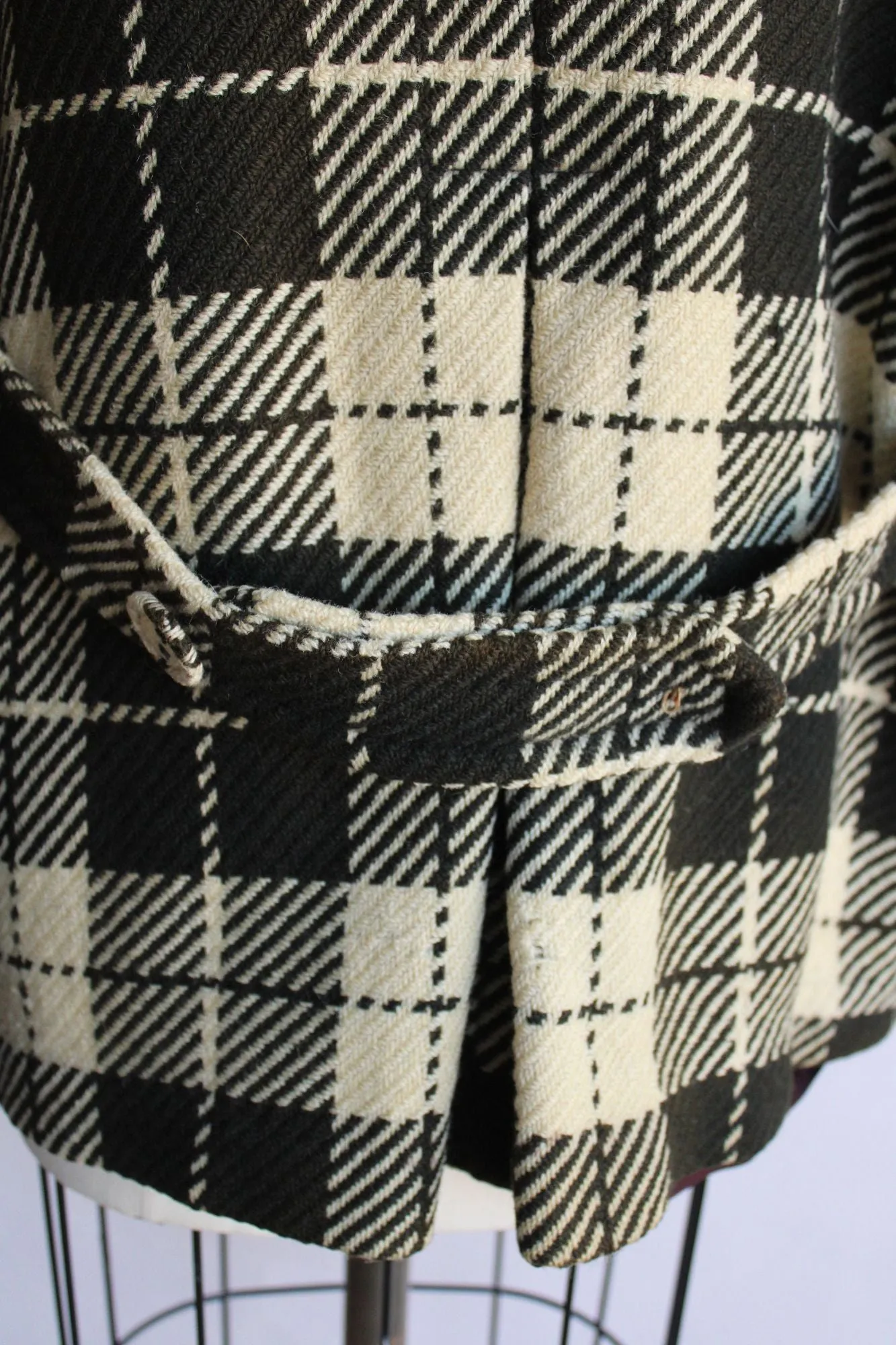 Vintage 1940s 1950s Mens Jacket by Gardiner of Scotland in Brown Tartan Plaid Wool