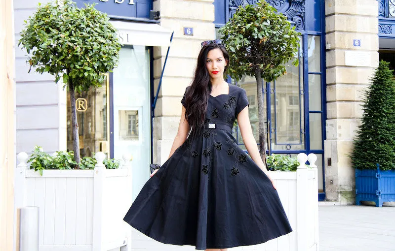 Vintage 60's Leaf Detail Dress