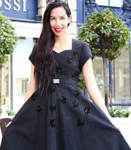 Vintage 60's Leaf Detail Dress
