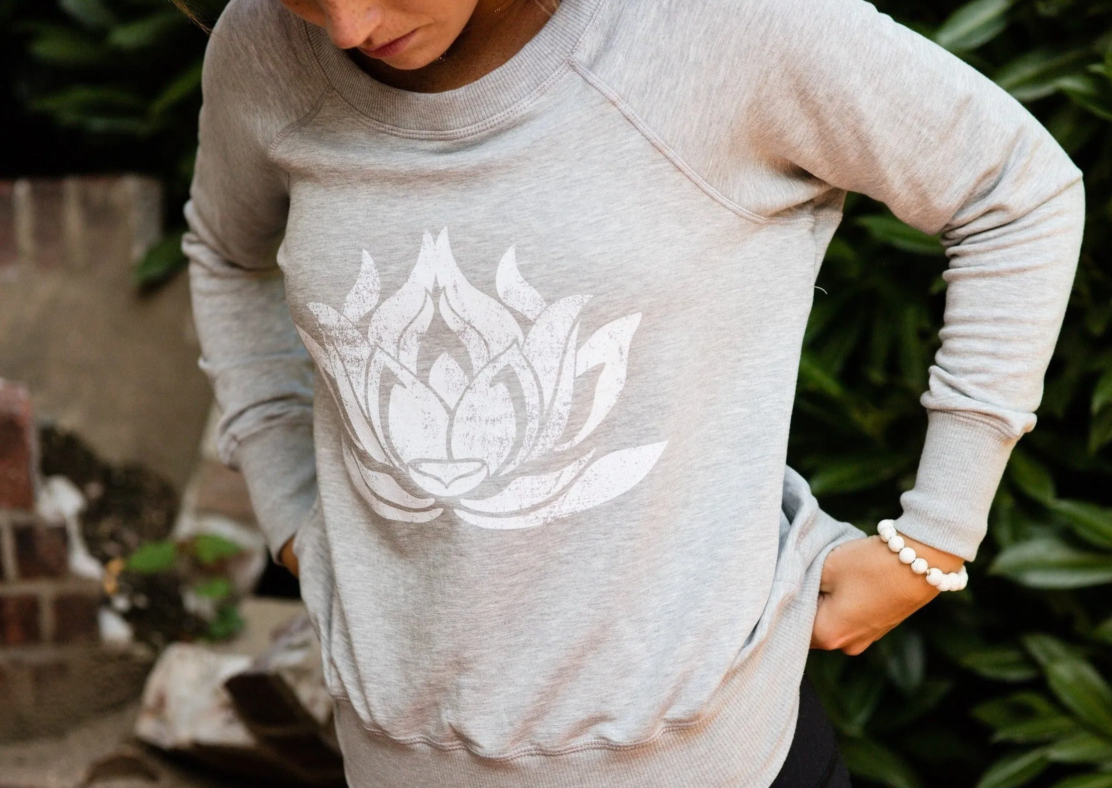 WHITE LOTUS Heather Grey Boyfriend Sweatshirt